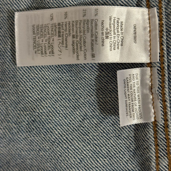 Denim Crop Vest Top in Pawley Wash | Size 10 - Picture 8 of 8